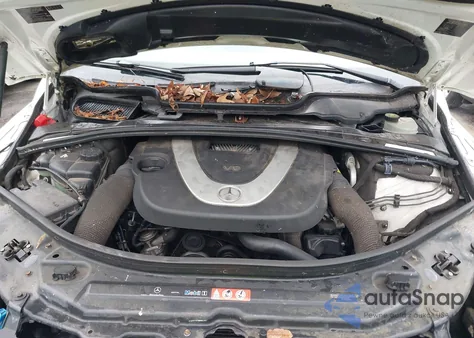 2007 Mercedes-Benz R 350 4Matic z USA, uszkodzony, nr VIN 4JGCB65E07A053053